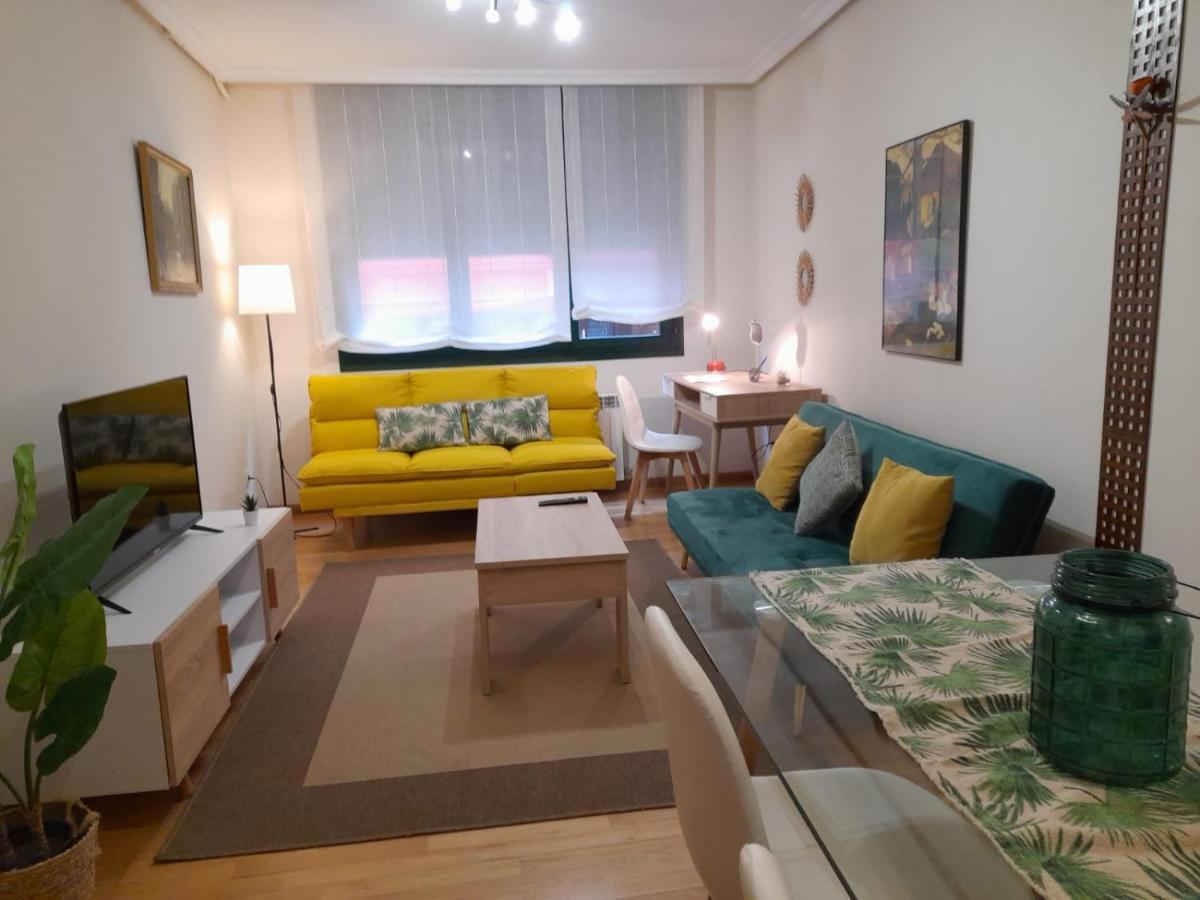 Apartamento Centrico Con Wifi Y Parking De Coche Tamano Medio Onís 외부 사진